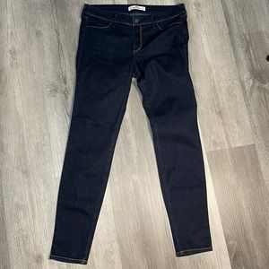 Hollister skinny jeans size 9R never been used